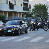 Al termine della cerimonia funebre, una colonna di centauri si � mossa prima alla volta del negozio di moto di Tommaso, situato nei pressi di via Napoli... 